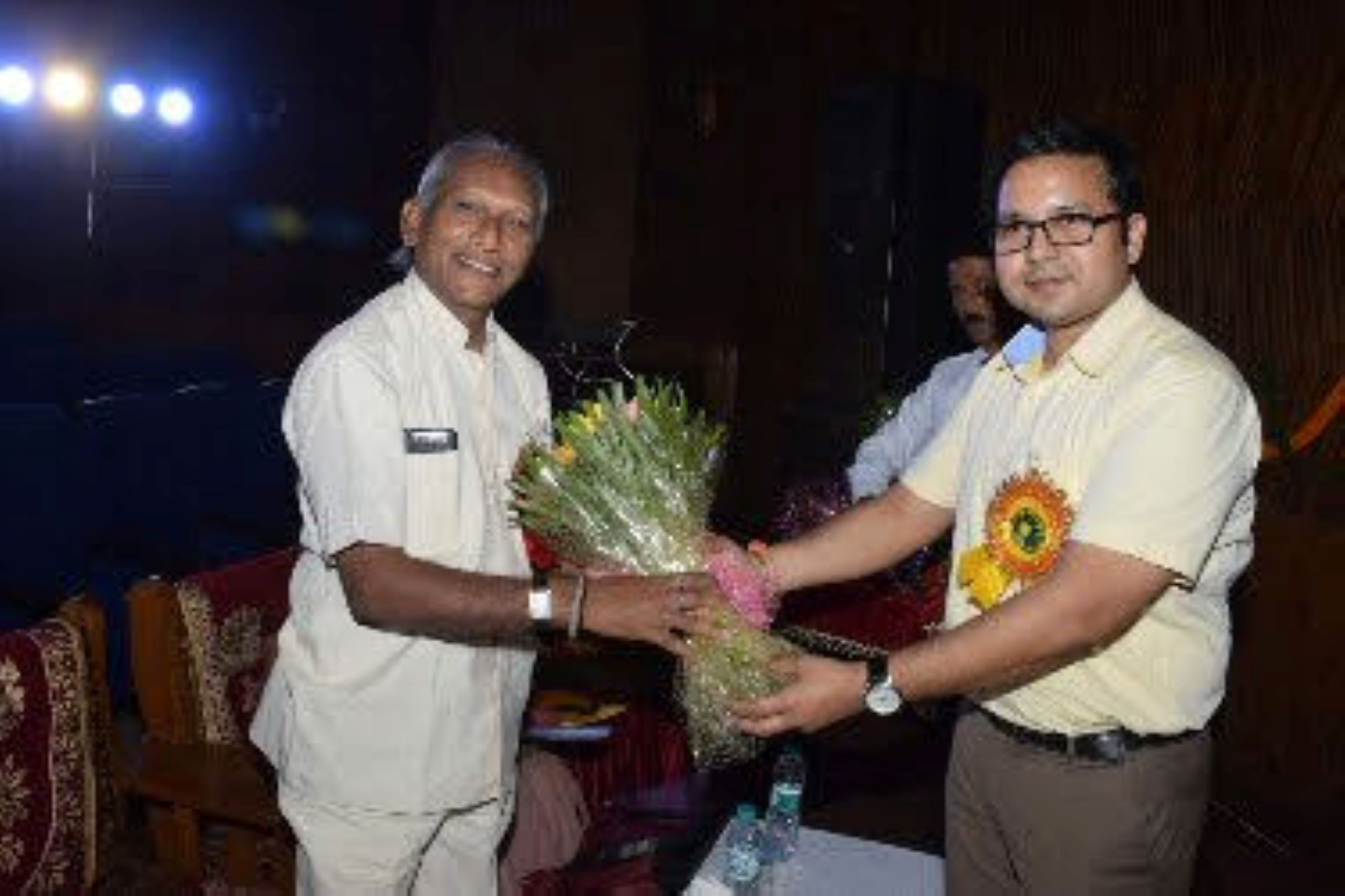 Awards 1487570393851