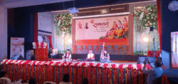 Performances pt.vijay chandra keyboard clasical raga parmeshwari drut teen taal program in bareilly 4.march 2023